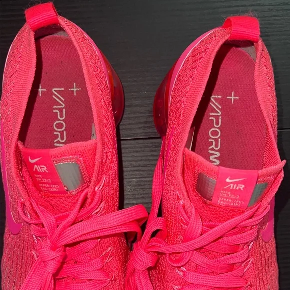Nike Air Vapormax Flyknit 3 Pink Size 8 - Picture 9 of 9